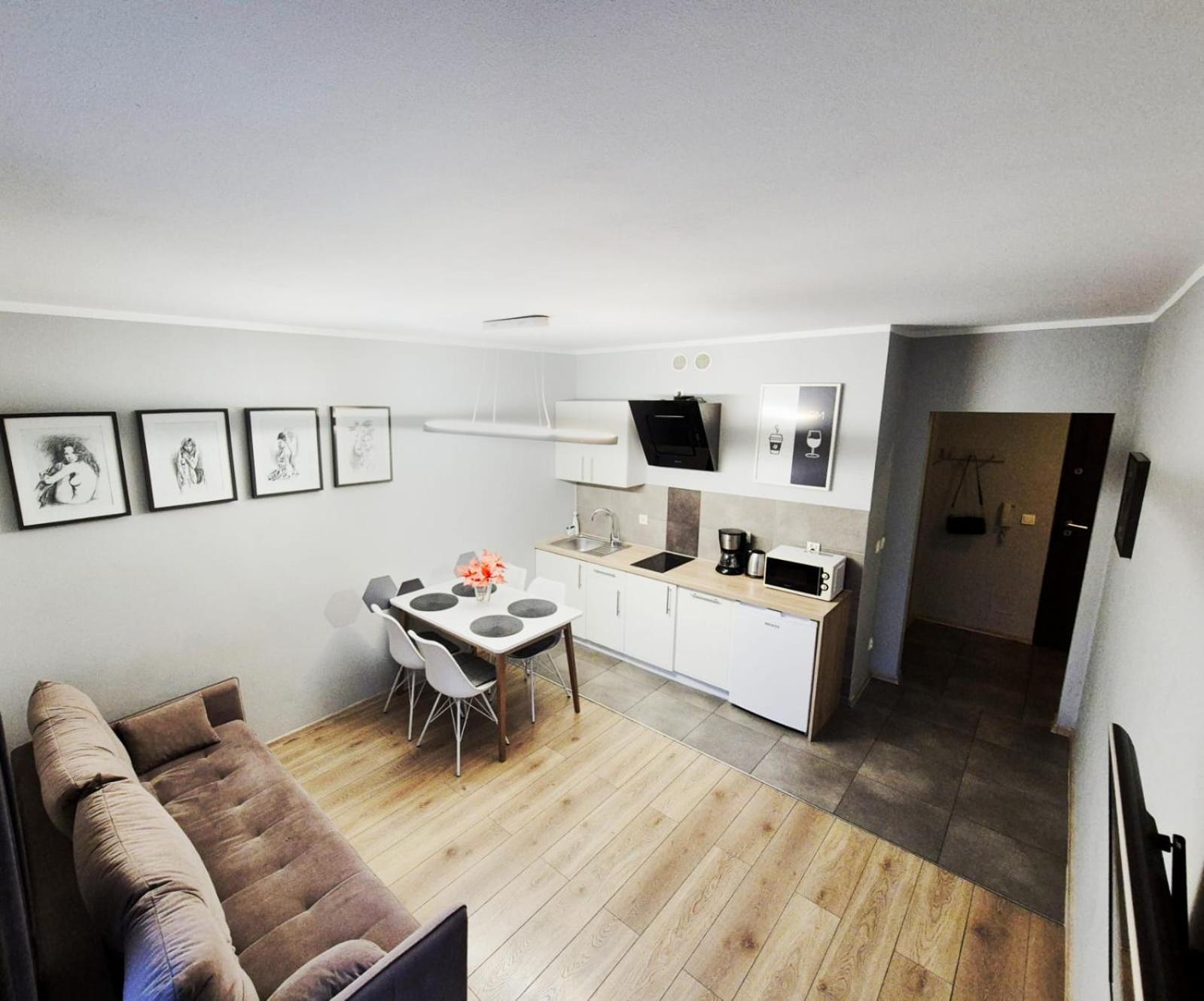 Tk Apartments Dabrowskiego Wrocław Eksteriør bilde